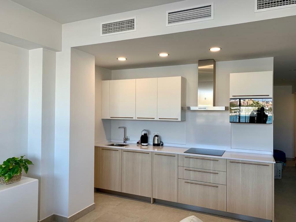 Apartamento Diamond Puerto De Málaga